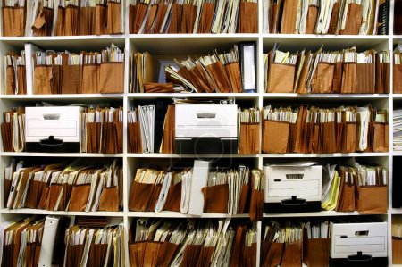 Zmiany w ustawie archiwalnej i sposobie prowadzenia dokumentacji pracowniczej